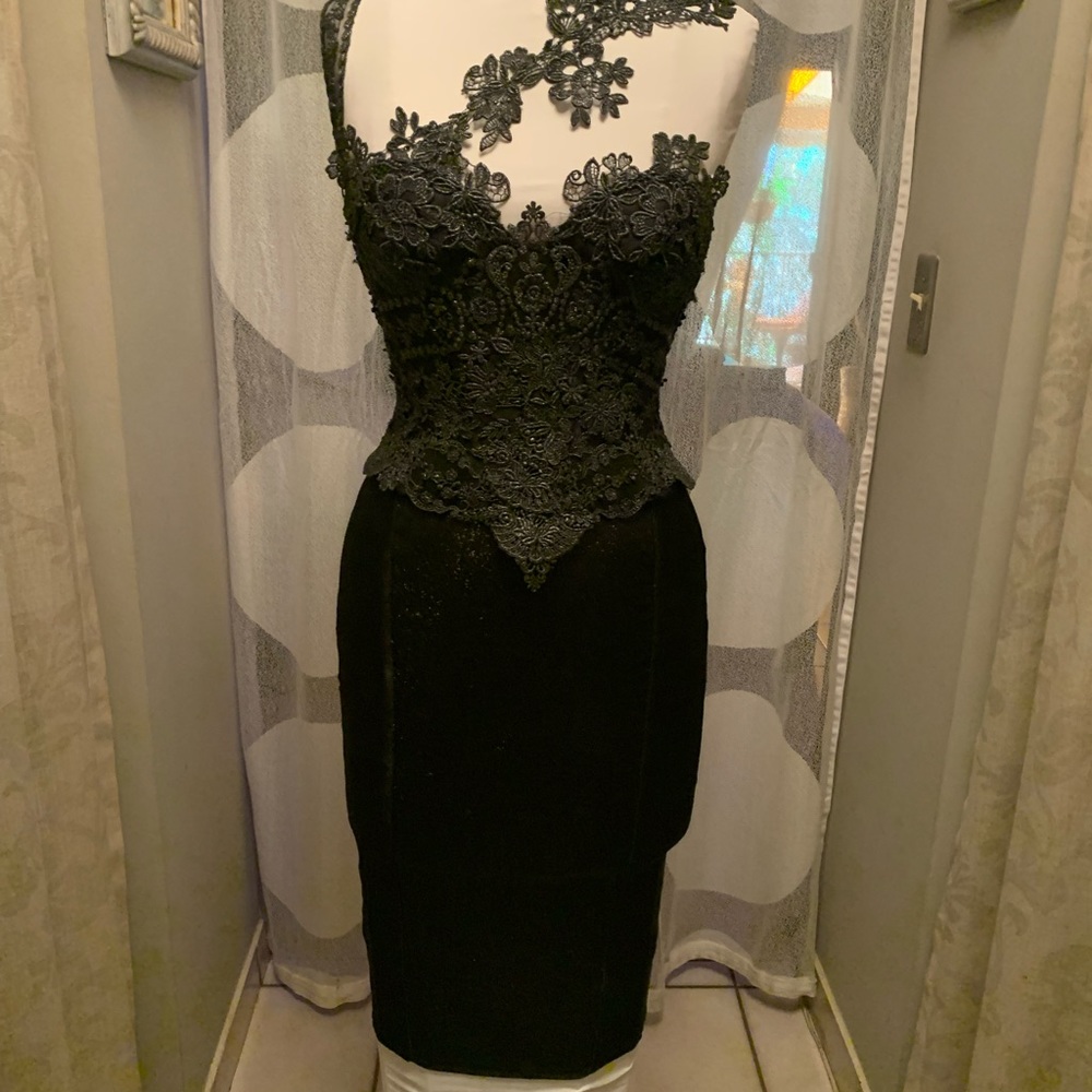 Black embroidered corset and pencil skirt